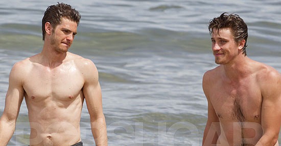 Andrew Garfield And Garrett Hedlund Shirtless Pictures In Hawaii Popsugar Celebrity