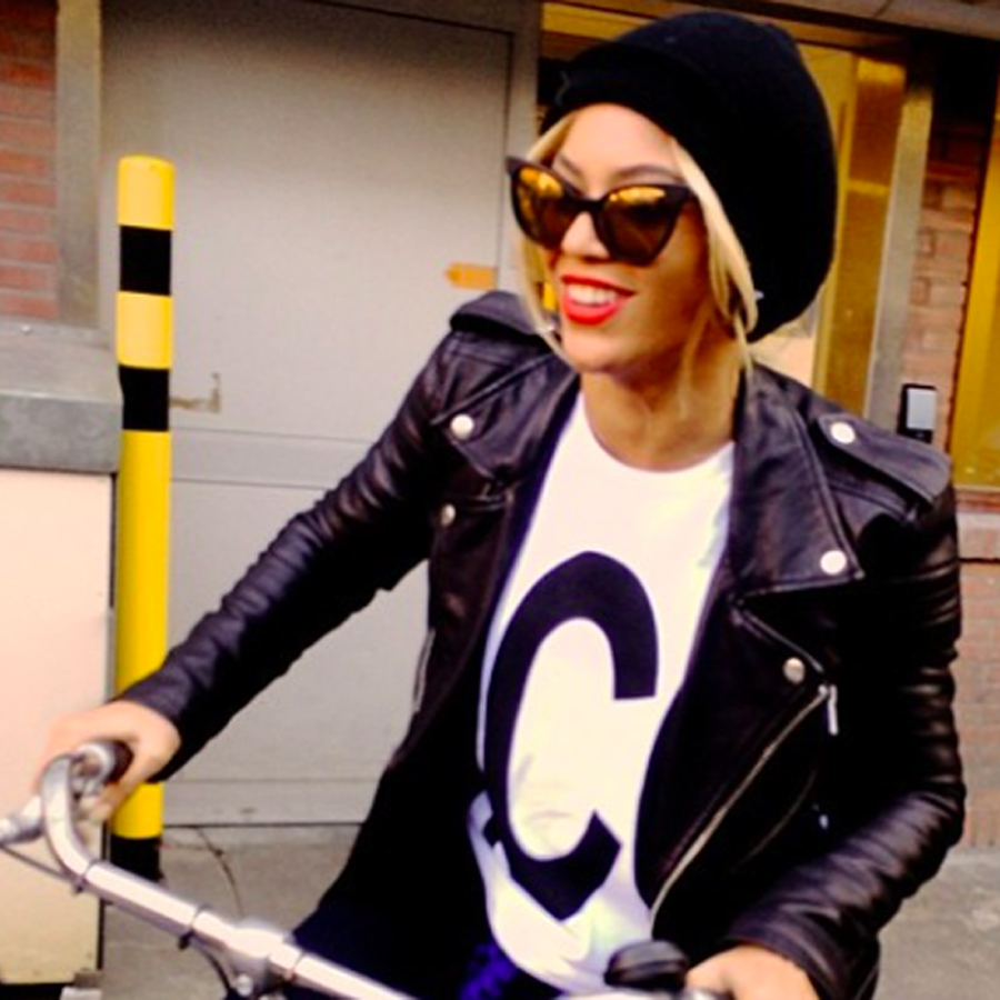 Is Beyoncé Having the Most Epic Euro Trip Ever?