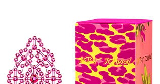 Betsey Johnson Debuts Her Signature Scent Betsey Johnson Debuts Her Signature Scent