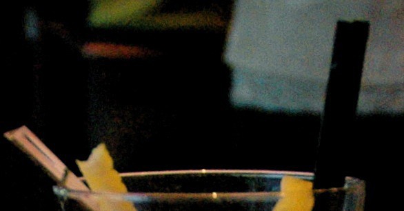 Happy Hour: French 75 Happy Hour: French 75