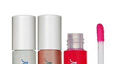 Breath-Freshening Lip Glosses Breath-Freshening Lip Glosses