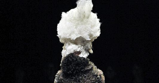 Paris Fashion Week: Comme des Garçons Spring 2009 Paris Fashion Week: Comme des Garçons Spring 2009