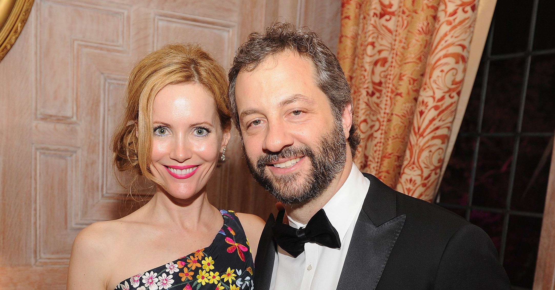 Leslie Mann and husband Judd Apatow posed together at the White House