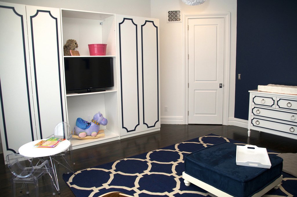 PS: Navy is a bold pick for a playroom! How do you incorporate dark colors into a kids' space while still keeping the tone upbeat and fun?
VA: It's all about balance. Navy can be a little intimidating on paper for a playroom, but when it's paired with sweet little birds and cute pom-poms, it instantly softens the overall space.
Source: Vanessa Antonelli for Nessa Lee Baby
PS: Navy is a bold pick for a playroom! How do you incorporate dark colors into a kids' space while still keeping the tone upbeat and fun?
VA: It's all about balance. Navy can be a little intimidating on paper for a playroom, but when it's paired with sweet little birds and cute pom-poms, it instantly softens the overall space.
Source: Vanessa Antonelli for Nessa Lee Baby
