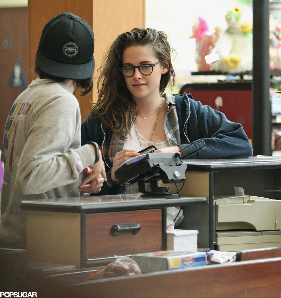 Kristen Stewart Is Back to Her Old LA Routines Kristen Stewart Is Back to Her Old LA Routines