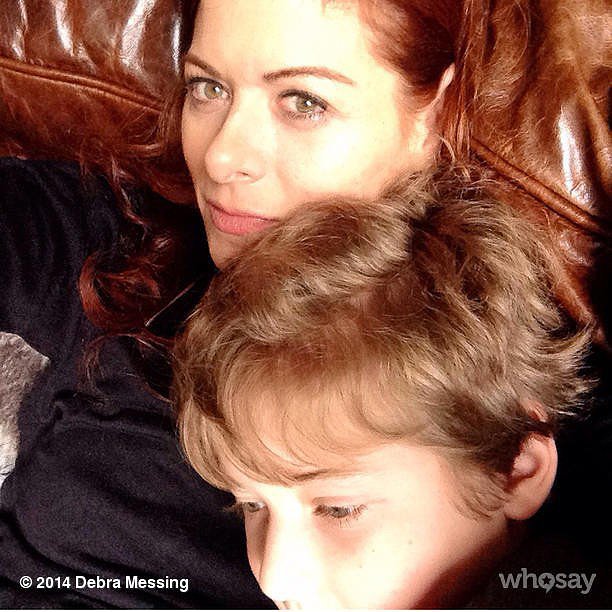 Debra Messing enjoyed some snuggle time with her son, Roman.
Source: Instagram user therealdebramessing
Debra Messing enjoyed some snuggle time with her son, Roman.
Source: Instagram user therealdebramessing