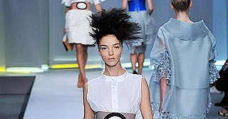 Fendi Spring 2009: Delicate Dresses, Big Belted Fendi Spring 2009: Delicate Dresses, Big Belted