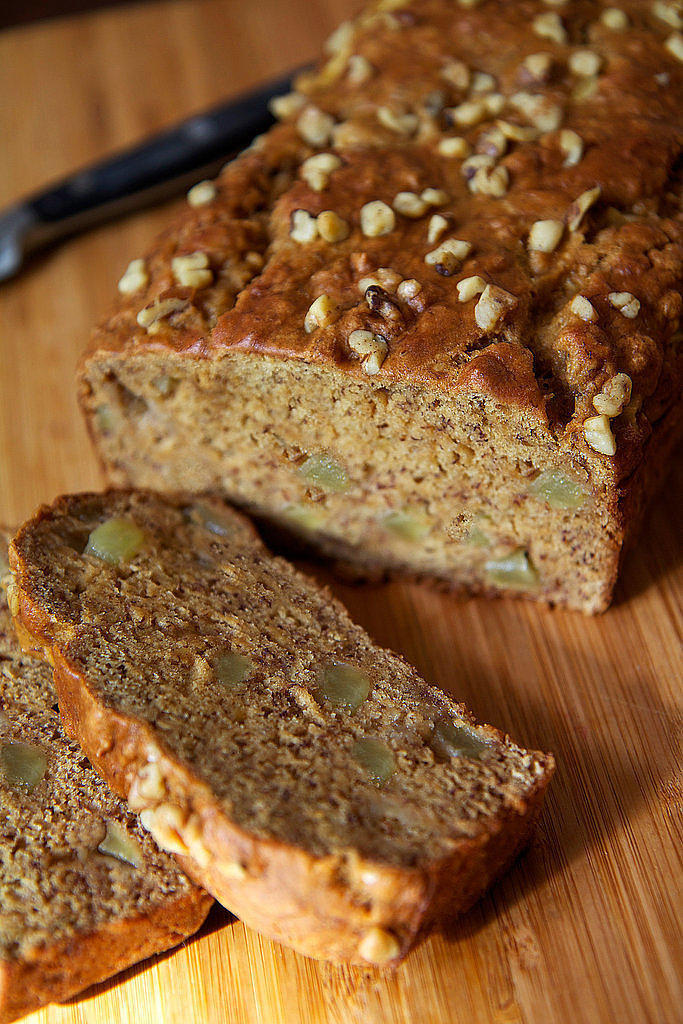 Vegan Banana Apple Chunk Bread Vegan Banana Apple Chunk Bread
