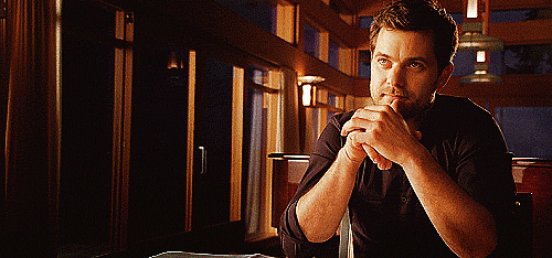 Five years after Dawson's Creek ended, Joshua Jackson moved on to Fringe, where he played Peter Bishop, an unknowing visitor from an alternate universe.
Five years after Dawson's Creek ended, Joshua Jackson moved on to Fringe, where he played Peter Bishop, an unknowing visitor from an alternate universe.