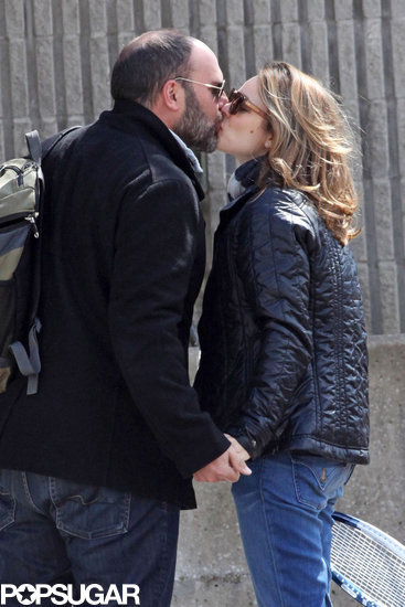 Rachel McAdams Shows Serious PDA With Her Boyfriend! Rachel McAdams Shows Serious PDA With Her Boyfriend!