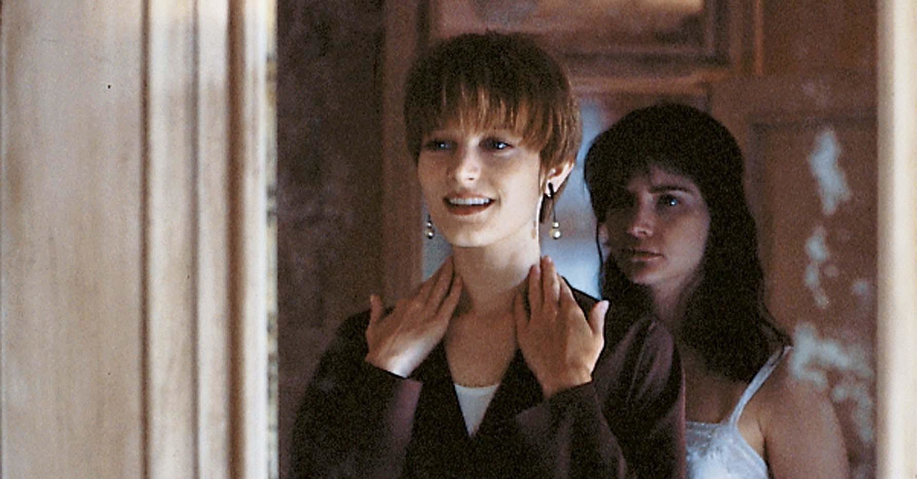 Watch Single White Female 1992 Online On SolarMovieX