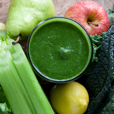 The Smoothie That Has All of Hollywood Glowing