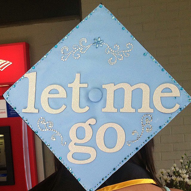 Yet another Frozen grad cap.
Source: Instagram user missmartini
Yet another Frozen grad cap.
Source: Instagram user missmartini