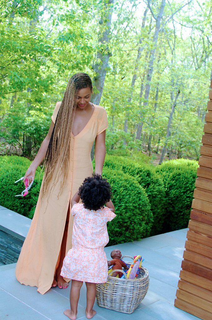 Beyoncé and Blue hung out in the Hamptons. 
Source: Beyonce.com
