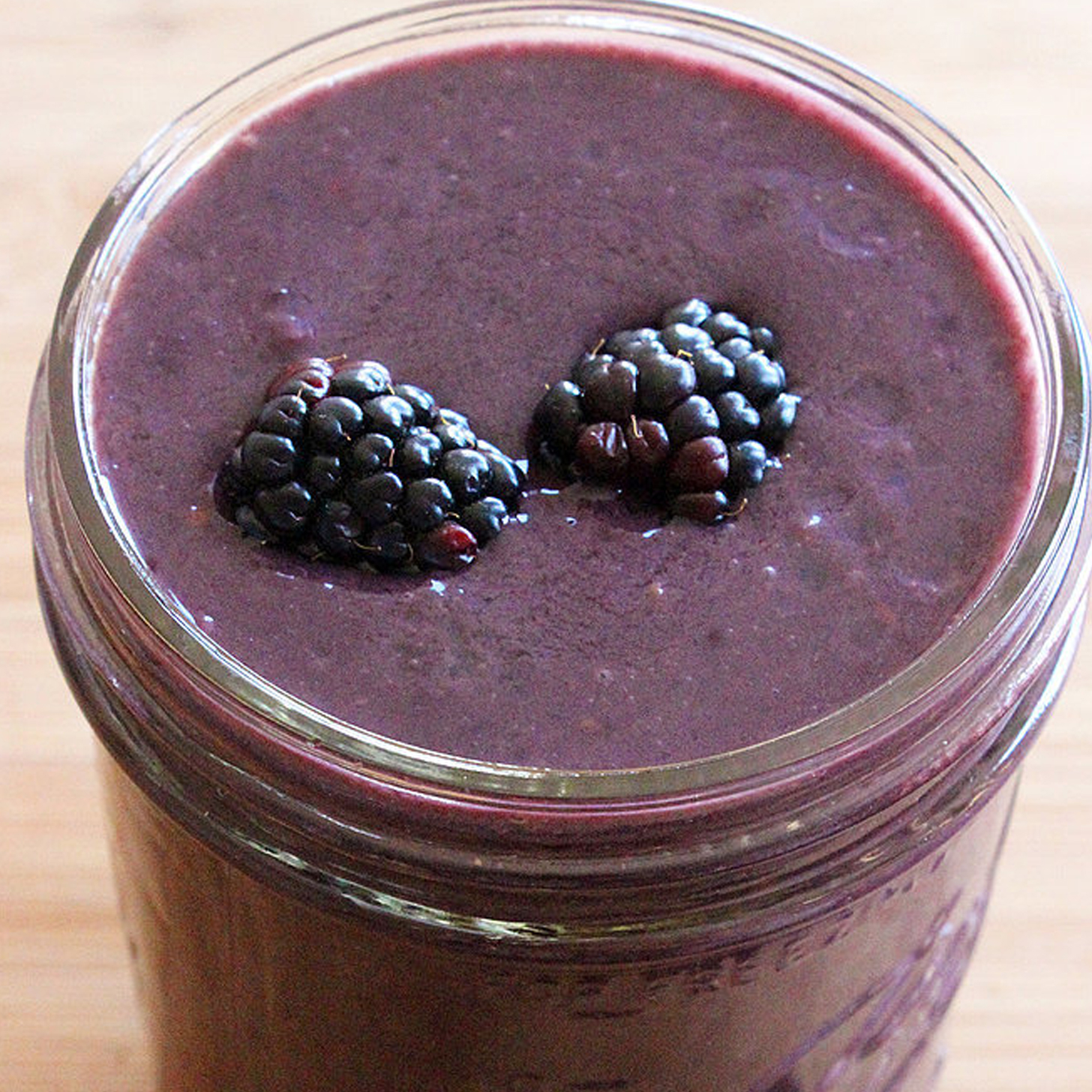 Bust Out the Berries For this Fiber-Rich Smoothie