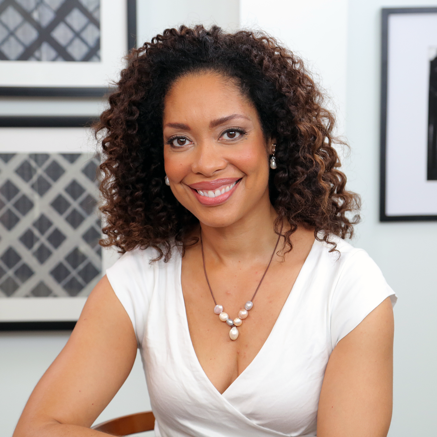 Get the "Dirt" on Suits Season Four From Jessica Pearson Herself