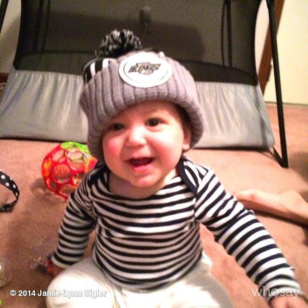 Beau Dykstra showed his hockey spirit on Father's Day, as his mom, Jamie Lynn Sigler, wrote, "Happy Father's Day @CutterDykstra! Beau loves you so much, and thanks you for making him a Kings fan! You are the best."
Source: Instagram user jamielynnsigler
Beau Dykstra showed his hockey spirit on Father's Day, as his mom, Jamie Lynn Sigler, wrote, "Happy Father's Day @CutterDykstra! Beau loves you so much, and thanks you for making him a Kings fan! You are the best."
Source: Instagram user jamielynnsigler