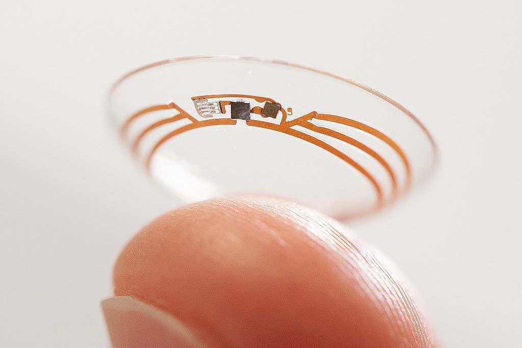 A Supersmart Contact Lens A Supersmart Contact Lens