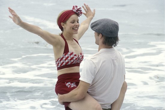These 10 Summer Movie Romances Can Still Make You Swoon These 10 Summer Movie Romances Can Still Make You Swoon