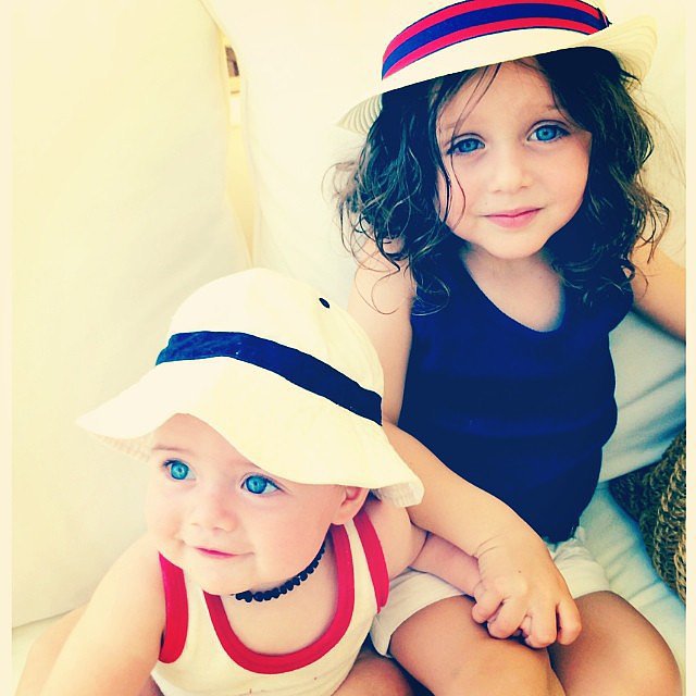 Rachel Zoe shared a snap of her boys, Skyler and Kaius, in festive outfits.
Source: Instagram user rachelzoe
Rachel Zoe shared a snap of her boys, Skyler and Kaius, in festive outfits.
Source: Instagram user rachelzoe