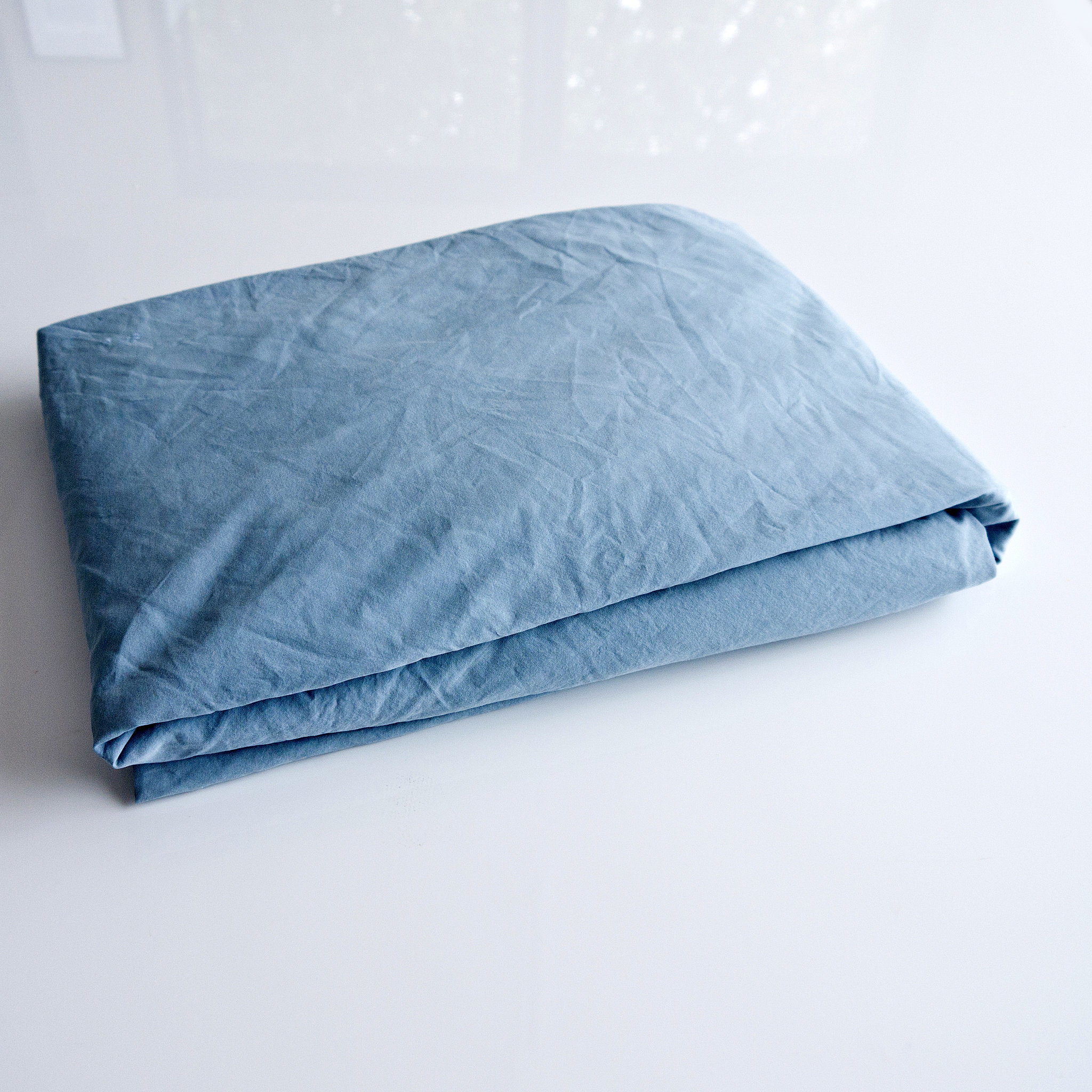 how to fold a fitted sheet popsugar smart living how to fold a fitted sheet popsugar smart living