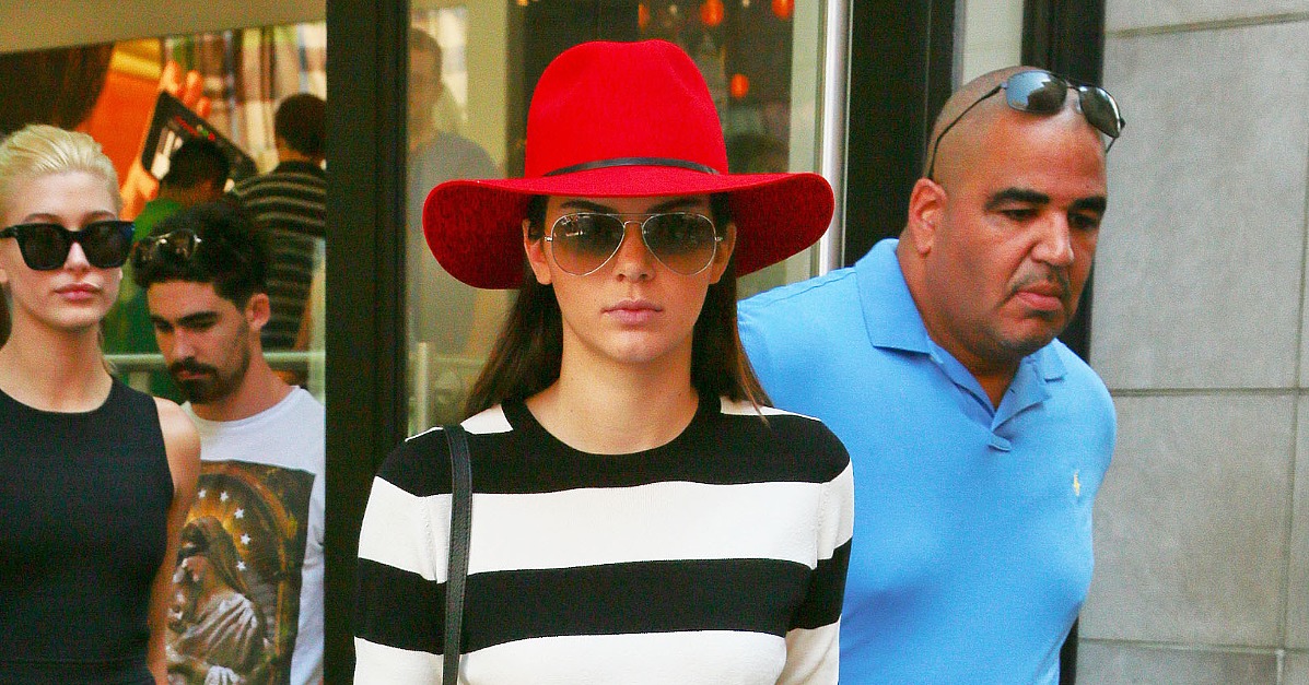 Kendall Jenner S Red Hat Street Style Popsugar Fashion