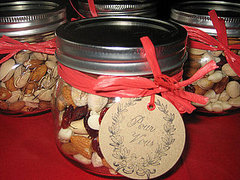 DIY Holiday Hostess Trail Mix DIY Holiday Hostess Trail Mix