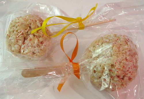 Better Than Lollipops: Crispy Rice Treats on Sticks