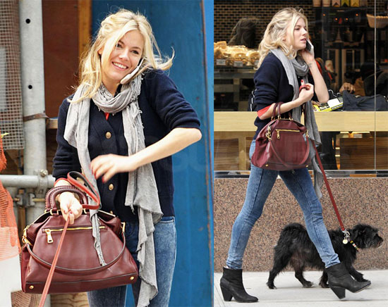 Photos of Sienna Miller Walking Her Dog in NYC 2009-10-21 19:40:52
