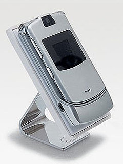 Prop Up Your Cell With this Sleek Stand