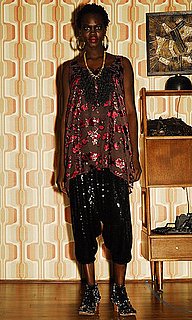 Look of the Day: All Things Shiny 