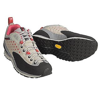 Definition of Approach Shoes
