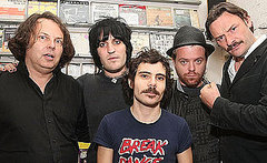 Noel Fielding and Julian Barratt Are Working on a Script for The Mighty Boosh Movie, Would You See The Mighty Boosh Movie? Noel Fielding and Julian Barratt Are Working on a Script for The Mighty Boosh Movie, Would You See The Mighty Boosh Movie?