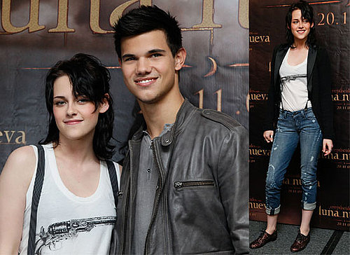 Gallery of Photos of Kristen Stewart and Taylor Lautner Smiling and Posing at New Moon New Mexico Press Conference, Luna Nueva