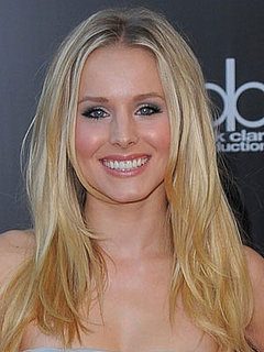 Kristen Bell at the 2009 American Music Awards