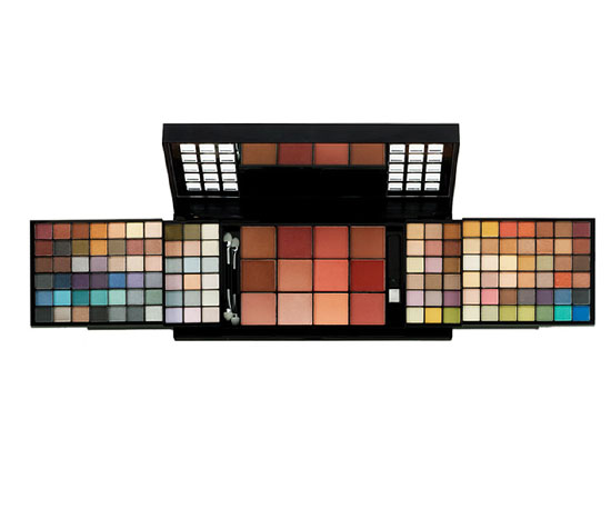 13 Ridiculously Huge Makeup Gifts For Holiday Giving 13 Ridiculously Huge Makeup Gifts For Holiday Giving