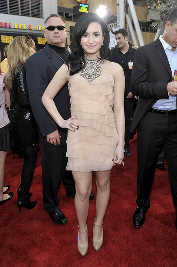 American Music Awards Ladies Red Carpet Gallery American Music Awards Ladies Red Carpet Gallery