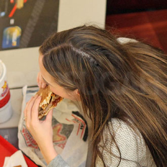 Guess Who's Chowing Down Before Thanksgiving? Guess Who's Chowing Down Before Thanksgiving?