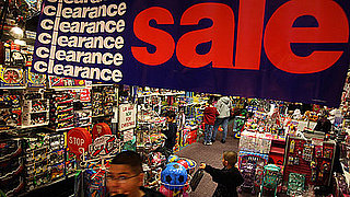 Keep Up With Black Friday Deals Online