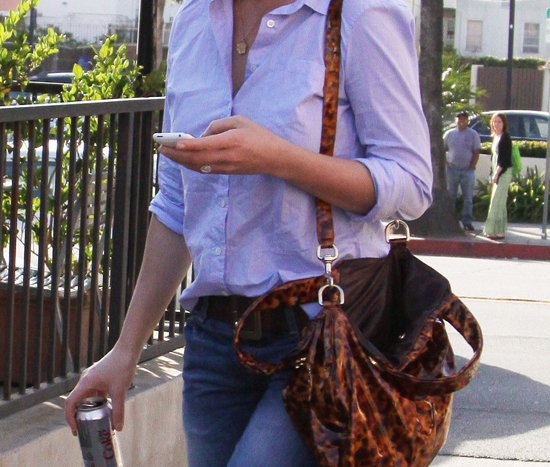 Match the Celeb With the Cell Phone