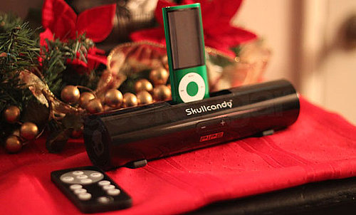 Skullcandy's Pipe iPod Dock Review on GeekSugar