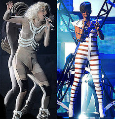 Lady Gaga and Rihanna Performance Outfits at 2009 American Music Awards Lady Gaga and Rihanna Performance Outfits at 2009 American Music Awards