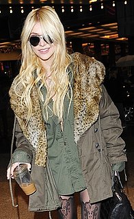 Gossip Girl Actress Taylor Momsen in Olive Green Jacket With Fur Collar and Aviators