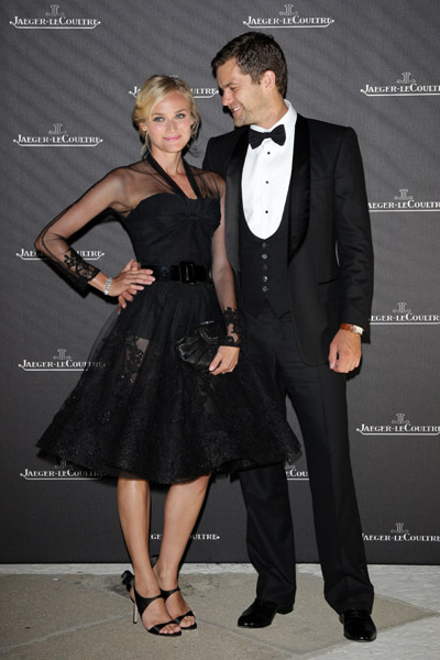 Diane Kruger and Joshua Jackson Red Carpet Photos 2009-12-04 05:50:22 Diane Kruger and Joshua Jackson Red Carpet Photos 2009-12-04 05:50:22