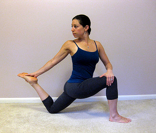 How to Stretch the Hip Flexors 2009-11-20 08:00:22