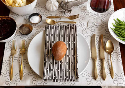 Brilliantly patterned napkins and tablecloths will make your table setting pop.
Source
Brilliantly patterned napkins and tablecloths will make your table setting pop.
Source