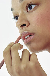 How to Use Flesh-Toned Lip Liners