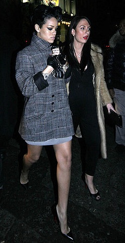 Rihanna in '09 Rihanna in '09
