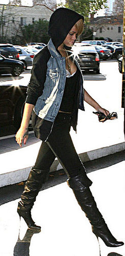 Rihanna in '09 Rihanna in '09