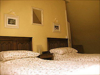 Can You Share a Bedroom While Visiting Family?